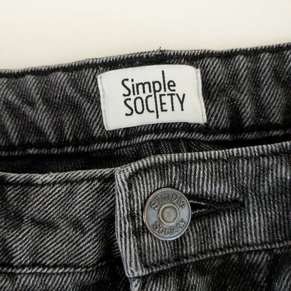 SIMPLE SOCIETY Black Denim High Rise Cut-Off Jean Short Shorts; Size 7/28 - Picture 3 of 4